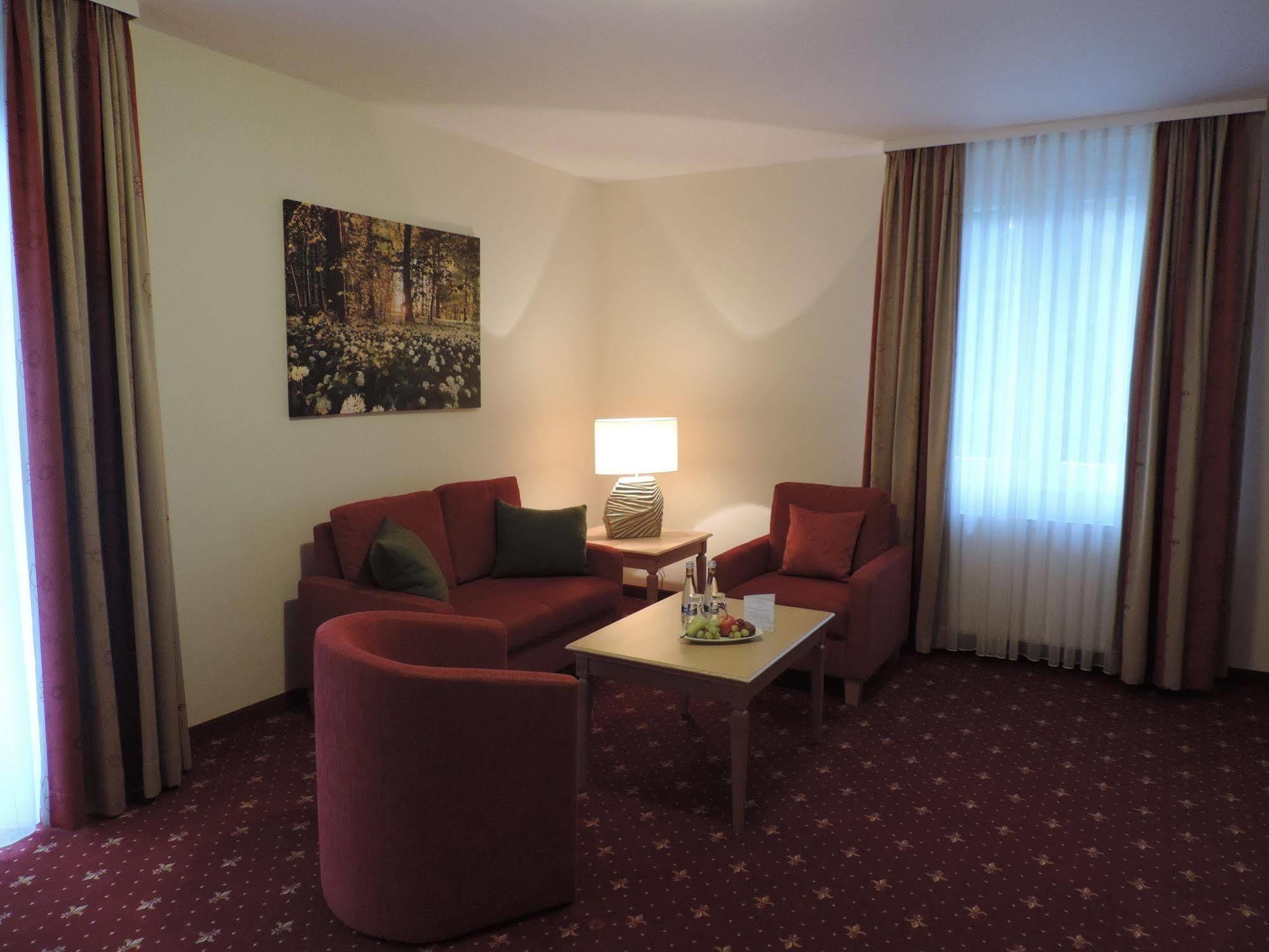 Waldhotel Forellenhof Baden-Baden Exterior photo